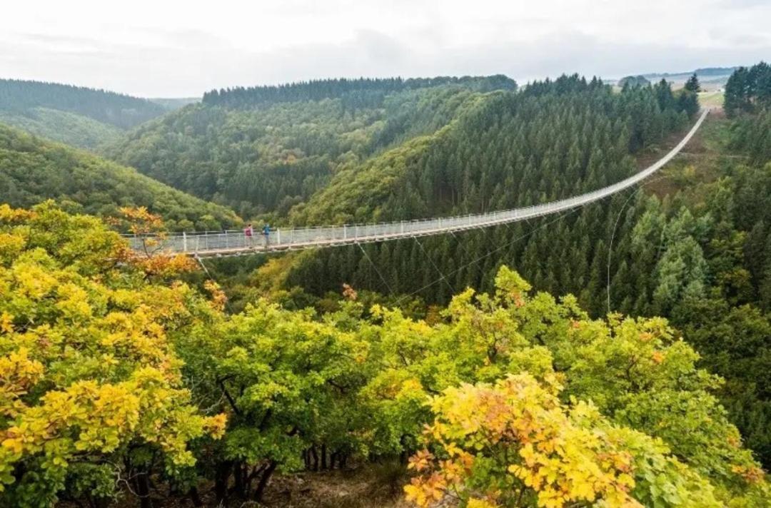 Ferienhaus Am Sauerbrunnen Daun Luaran gambar